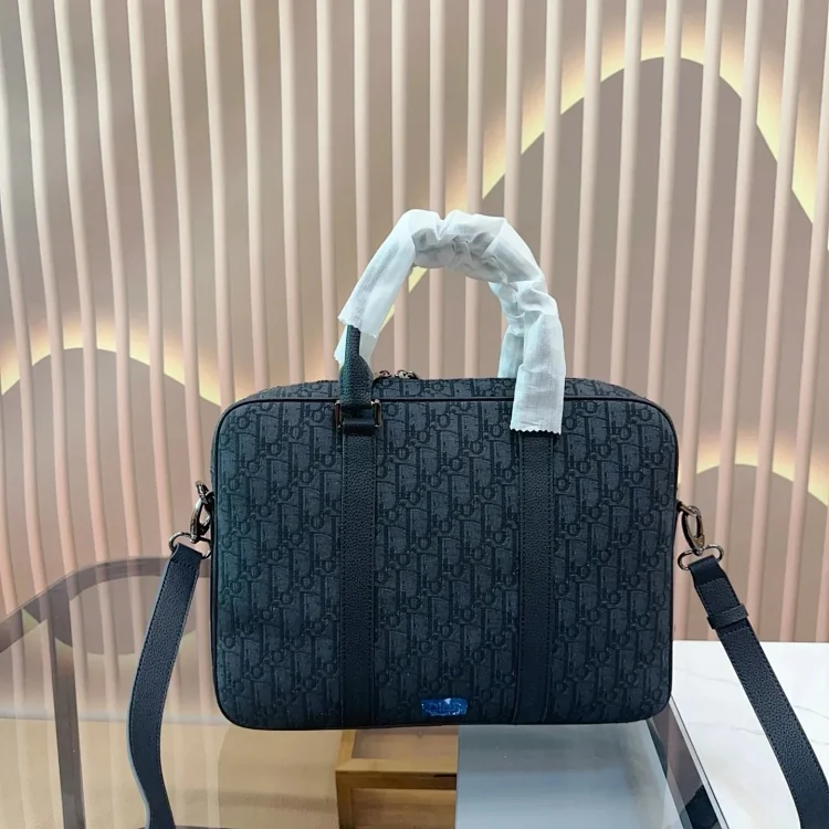 DIOR bag high qualit