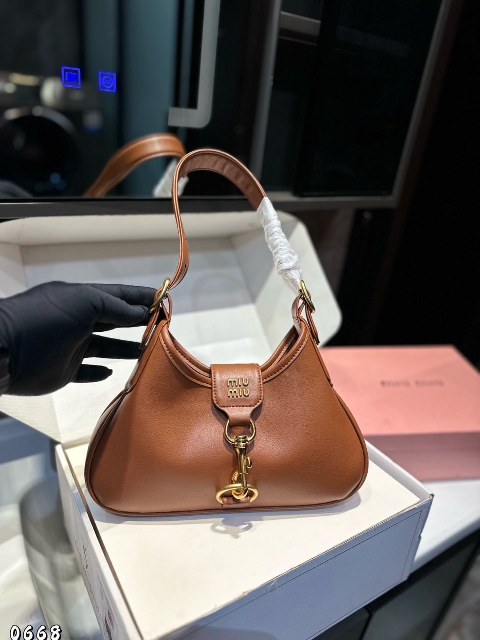  Armpit bag high quality