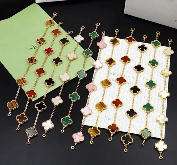 Arpels bracelet