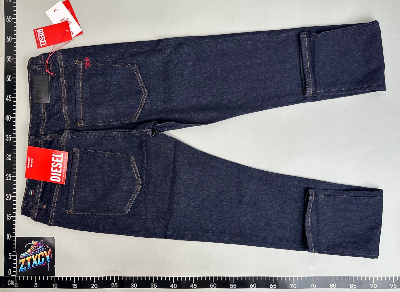 DIESEL jeans