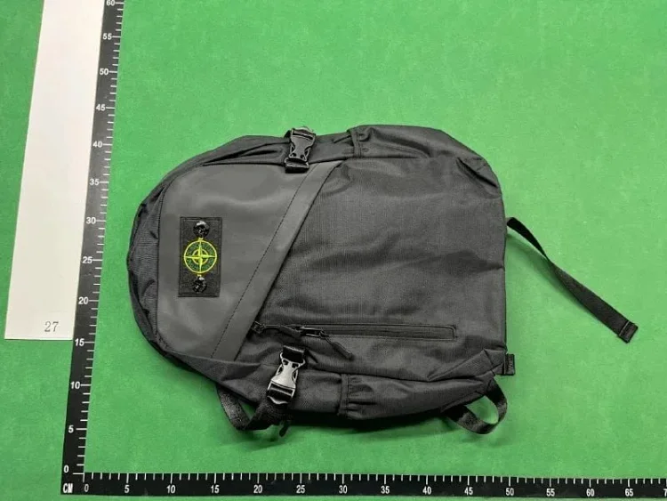 Stone island bag (9
