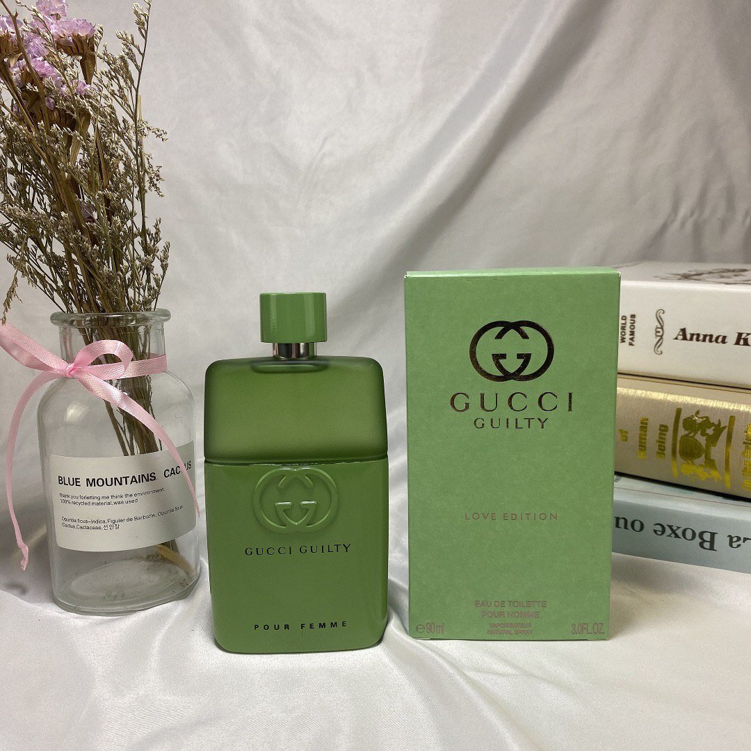 High quality perfume (https://weidian.com/item.html?itemID=7412938012)
