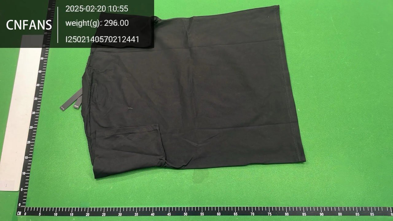 AMIRI  T-shirt tee (20+)