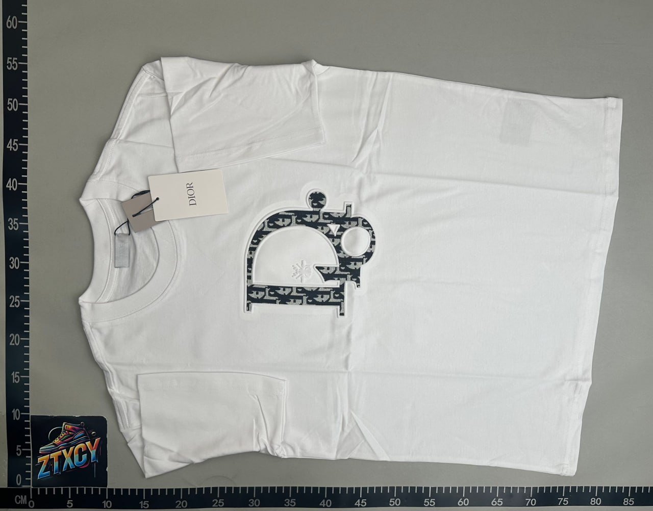 Dior T-shirt