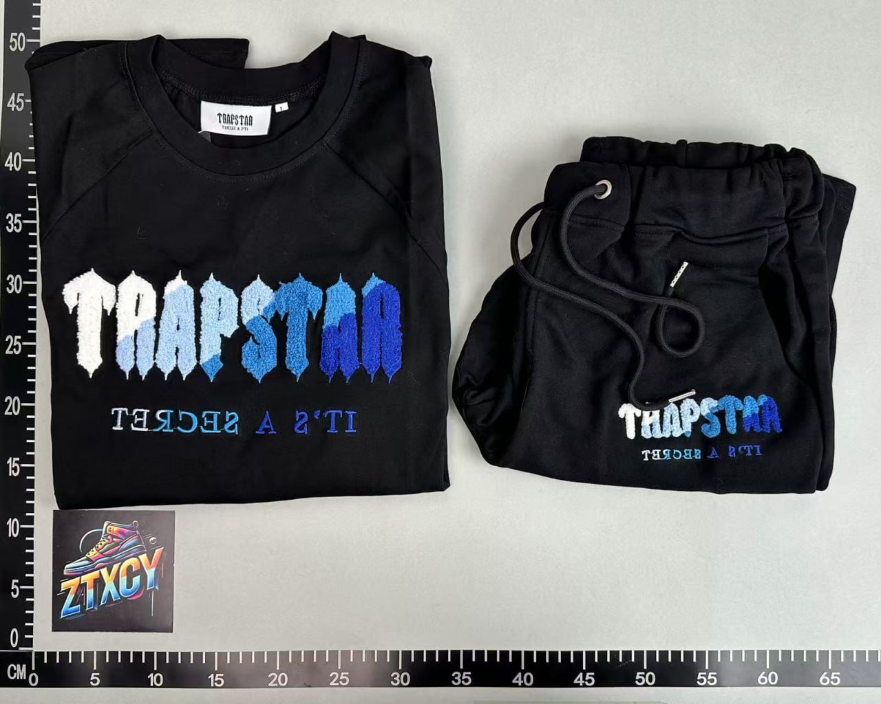 TRAPSTAR suit