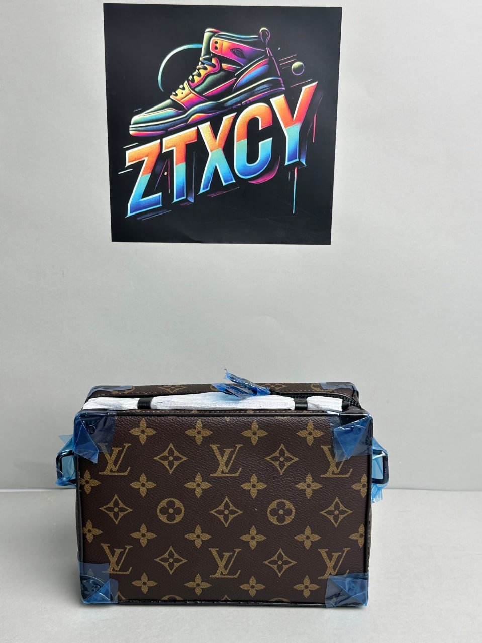  LV Bag