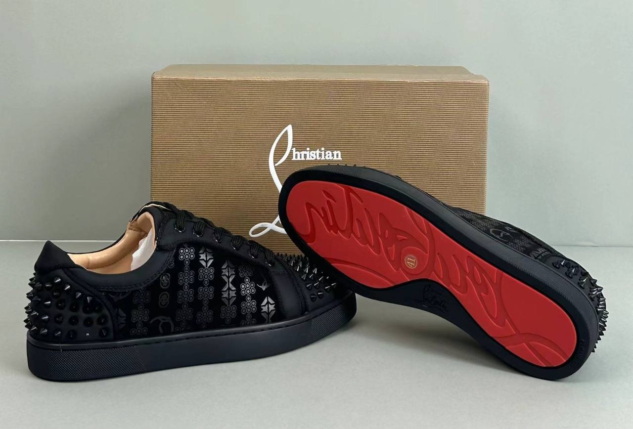  Louboutin