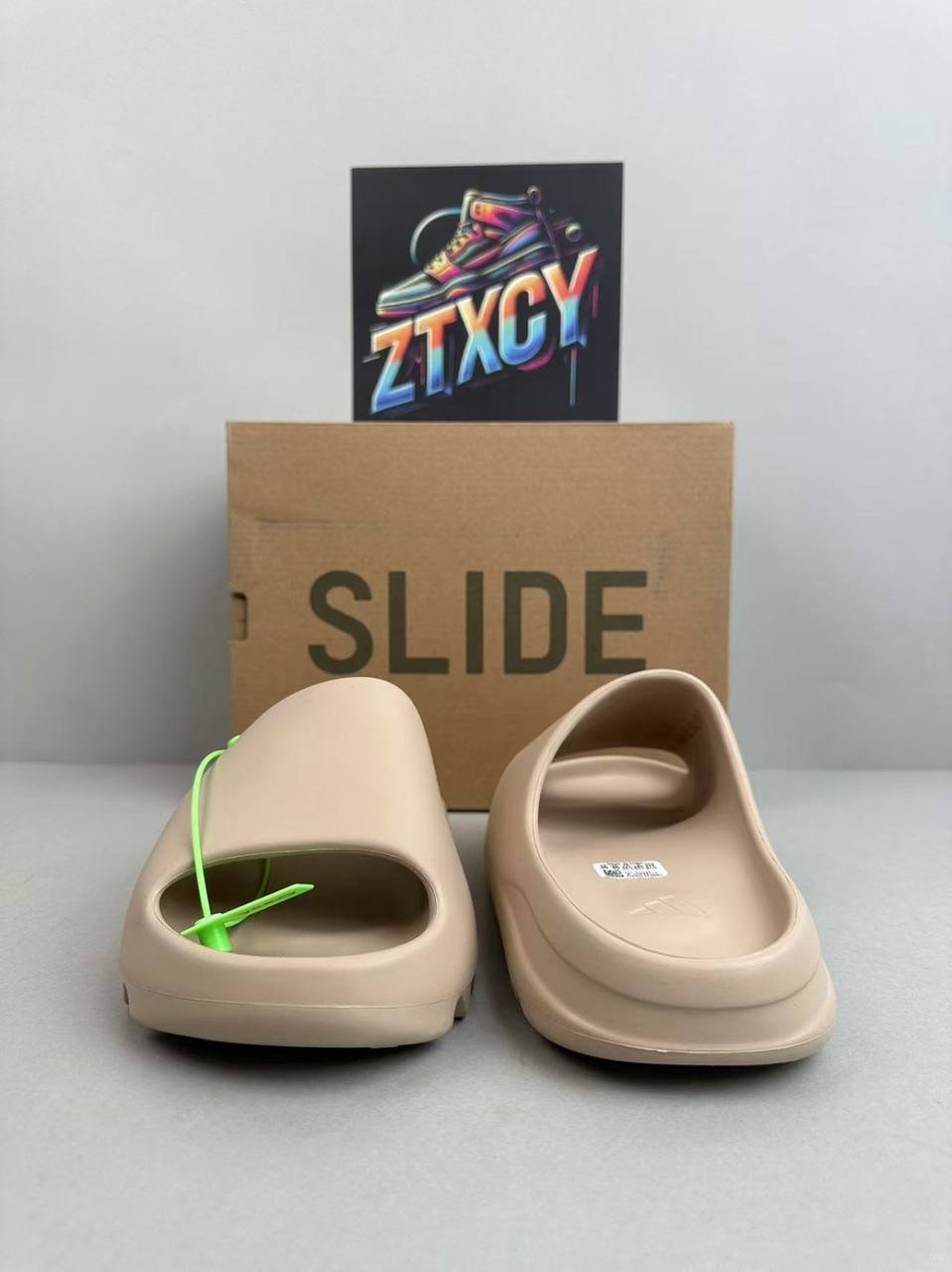 Yeezy Slide