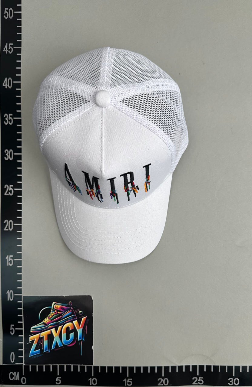Amiri hat