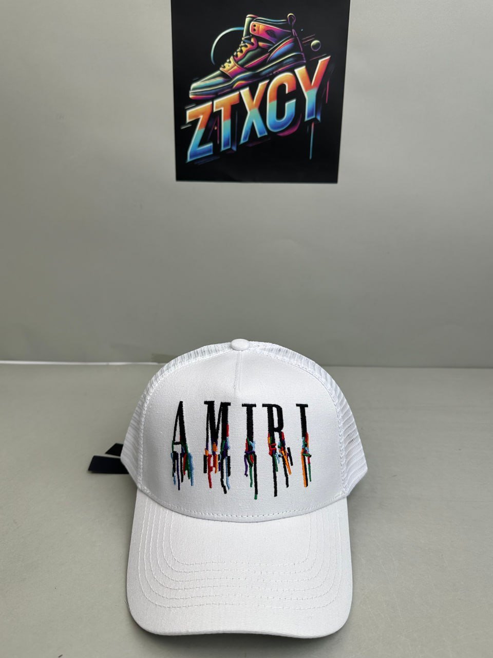 Amiri hat