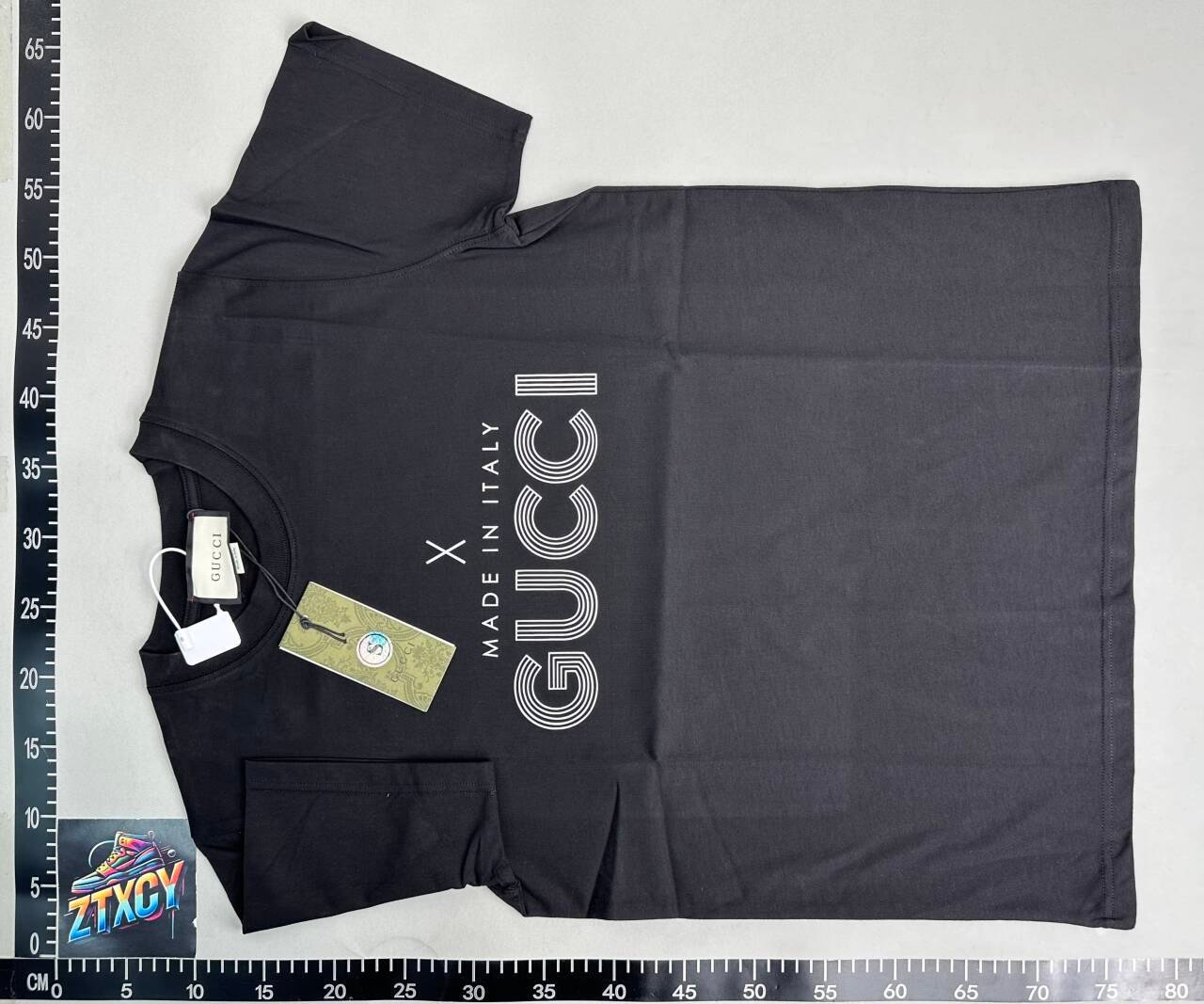GUCCI T-shirt