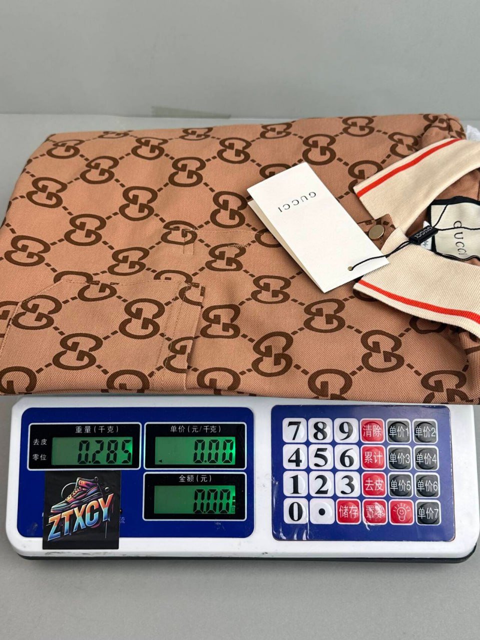 GUCCI T-shirt