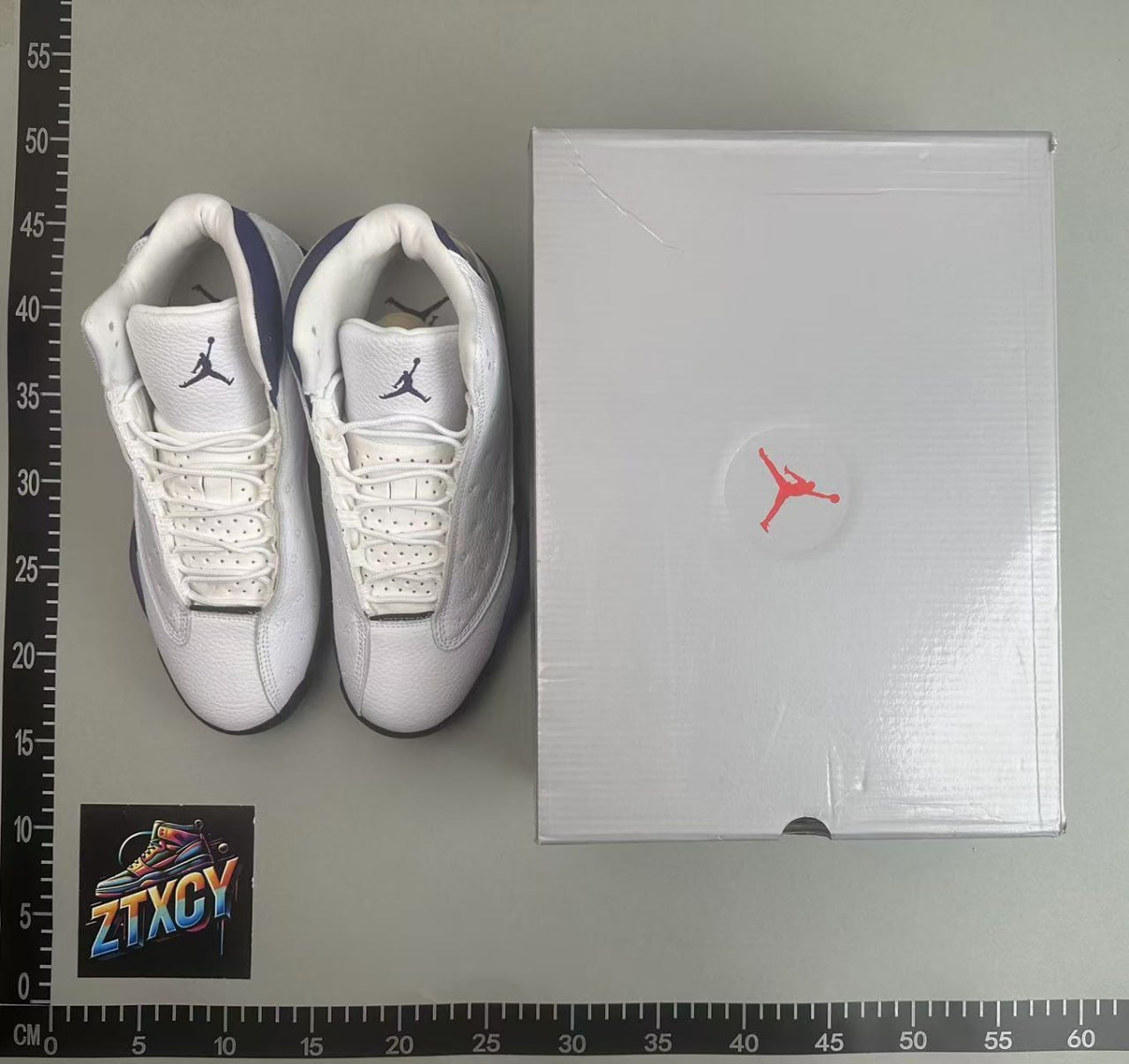 Air Jordan 13