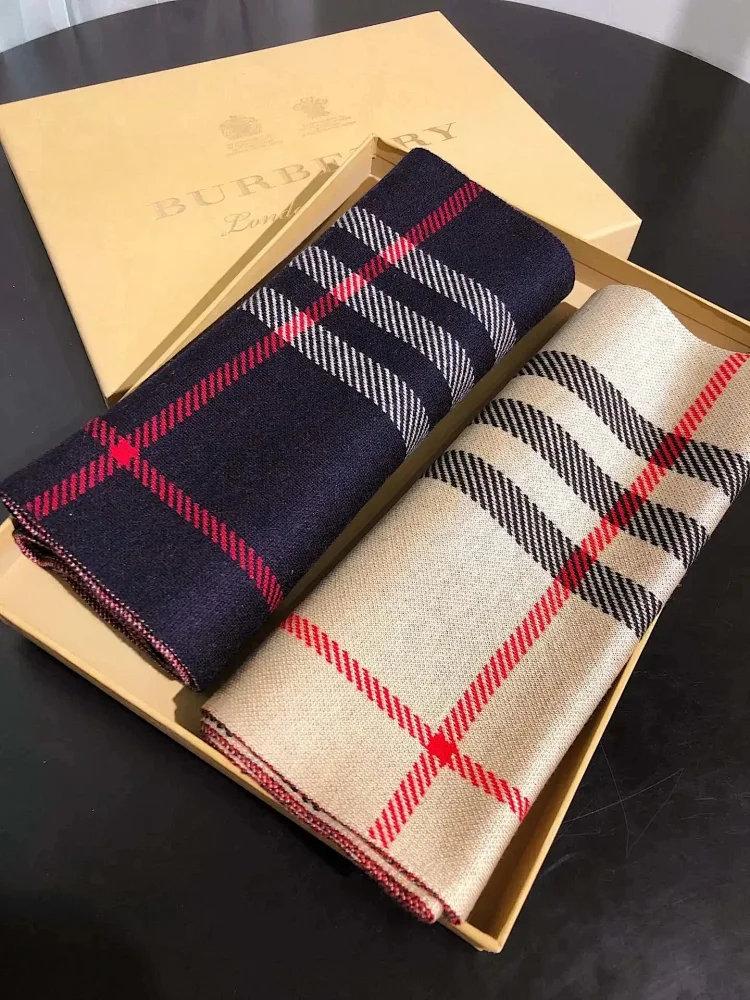 BURBREEY scarf