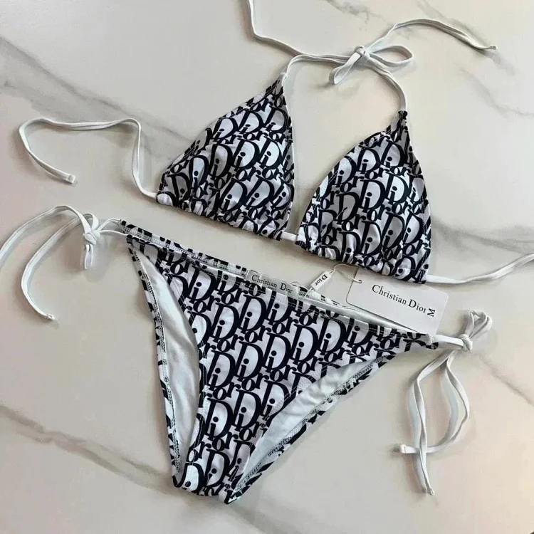 Dior Bikini (39 Styl