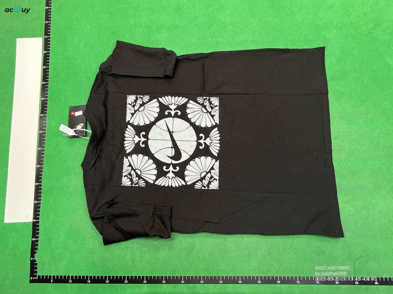 Artículo:Nike tshirts