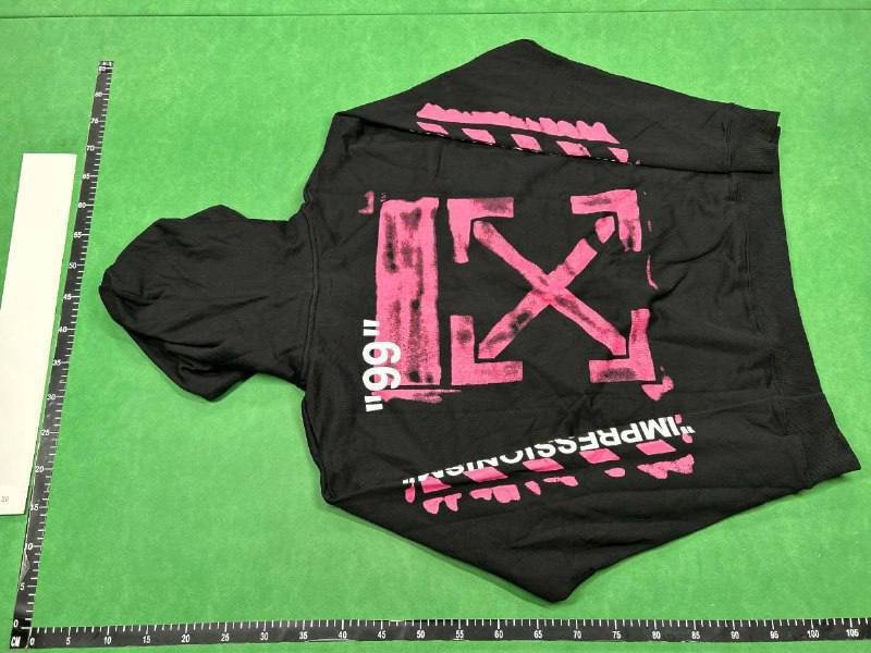 OFF-WHITE clothing  ( 24 colors )