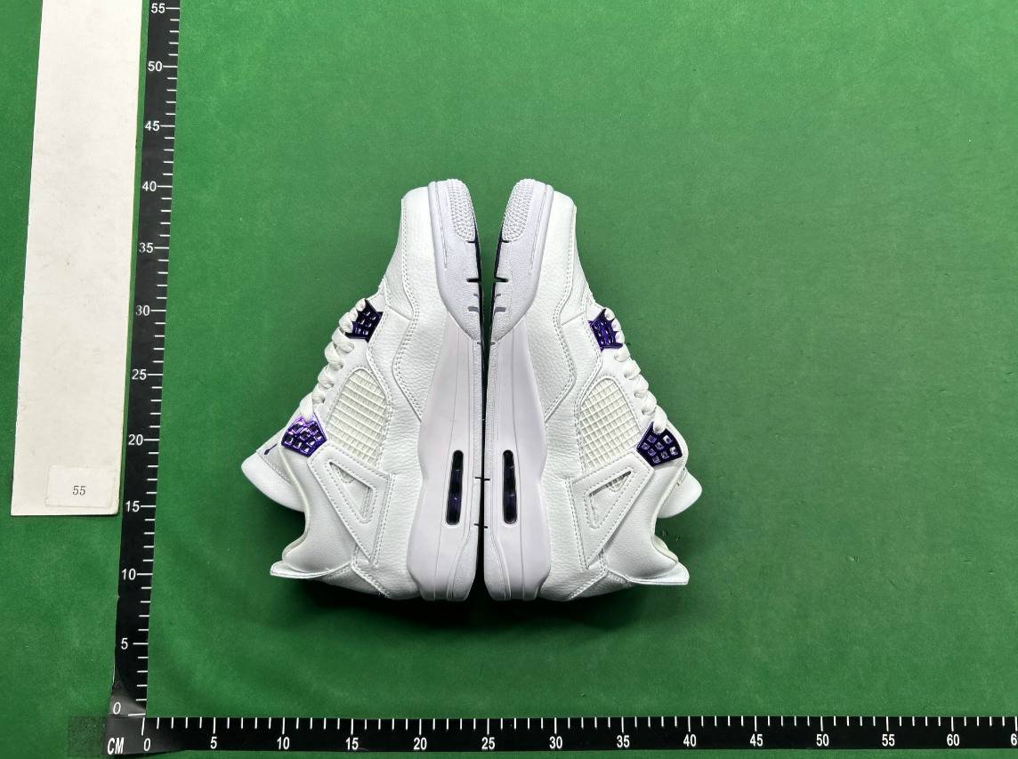 Air Jordan 4