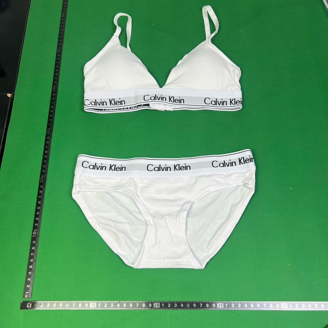 CALVIN KLEIN
