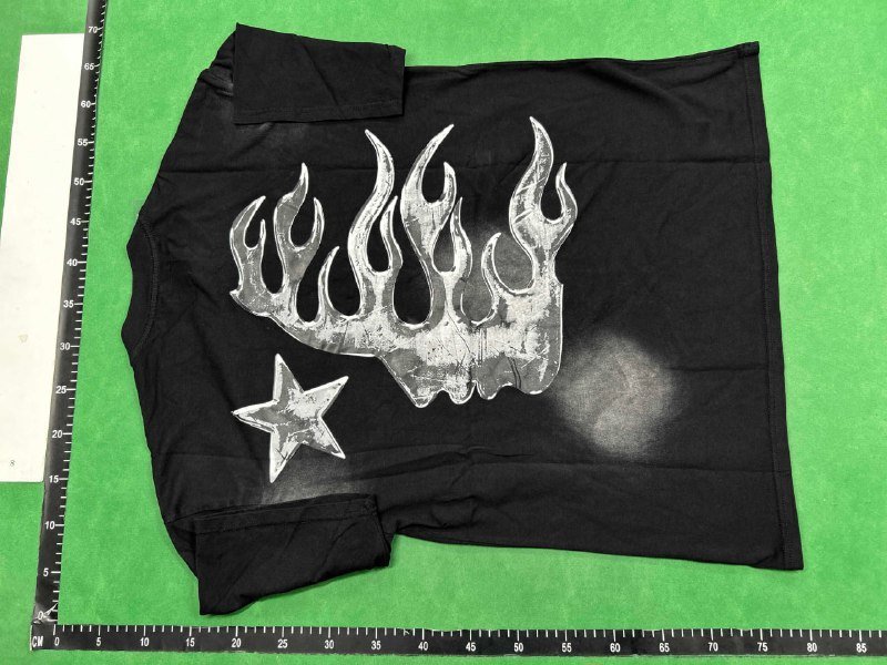 hellstar  T-shiet