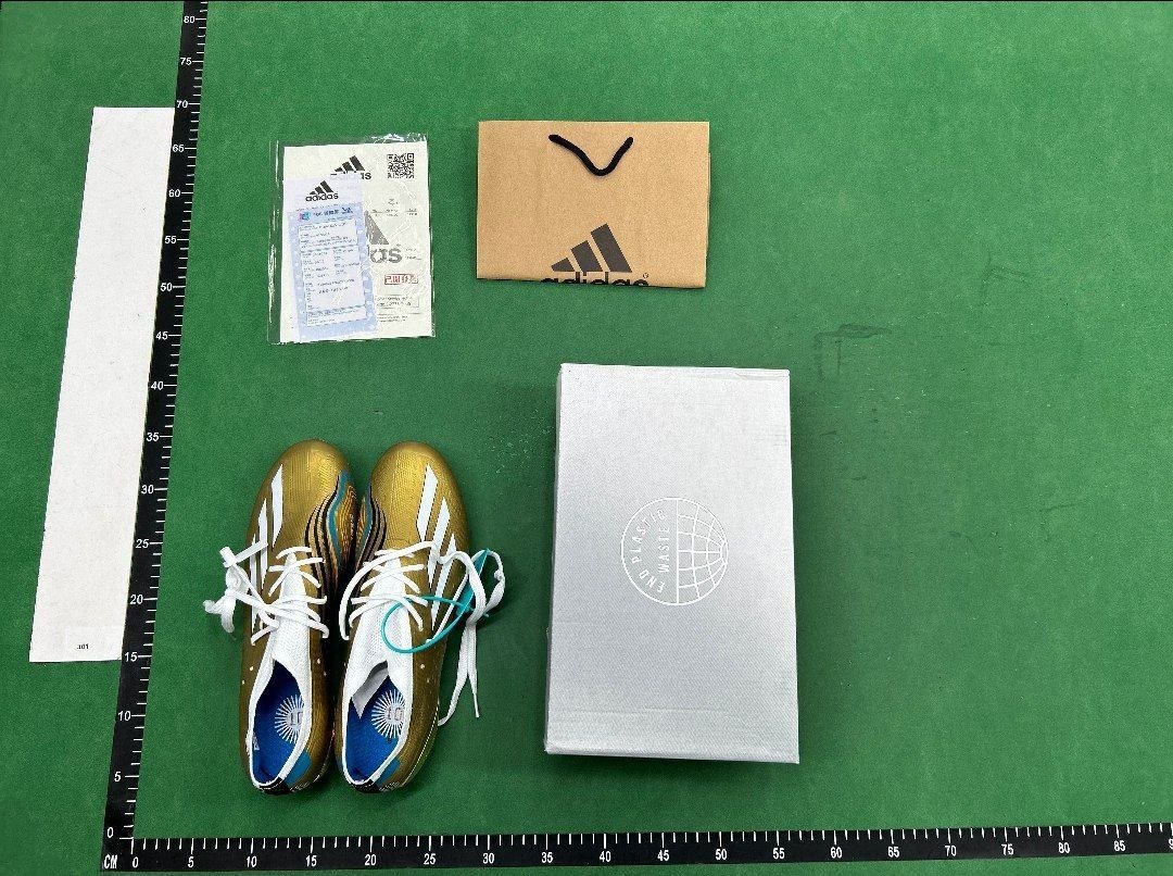 Nike soccer shoes 
