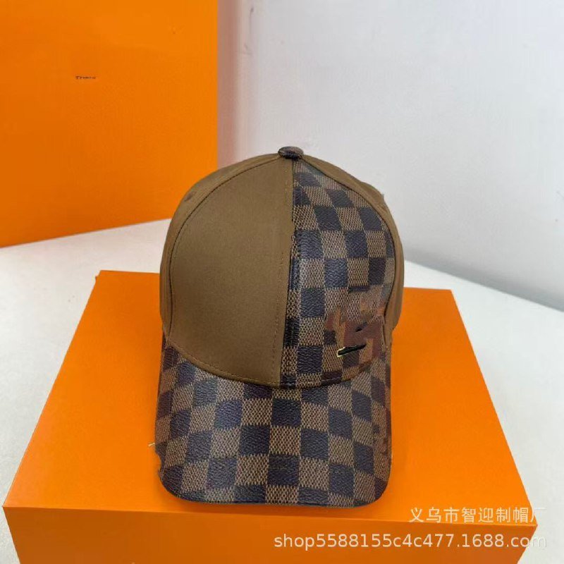 LV  hat 