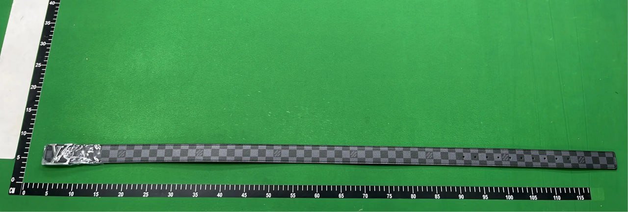   Fendi & Burberry & Louis Vuitton & Gucci belts (30+)