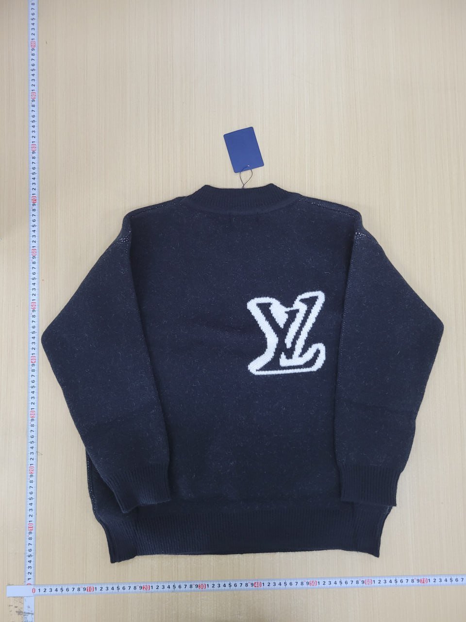 LV sweater