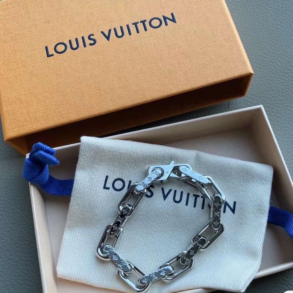 LV Bracelet high quality