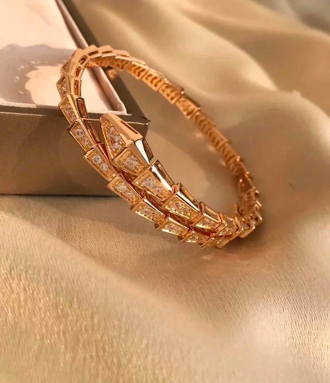 Hermes Bracelet（20+ styles）