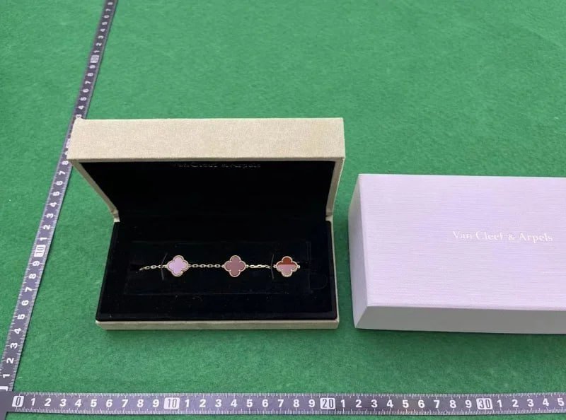 Van Cleef & Arpels Bracelet