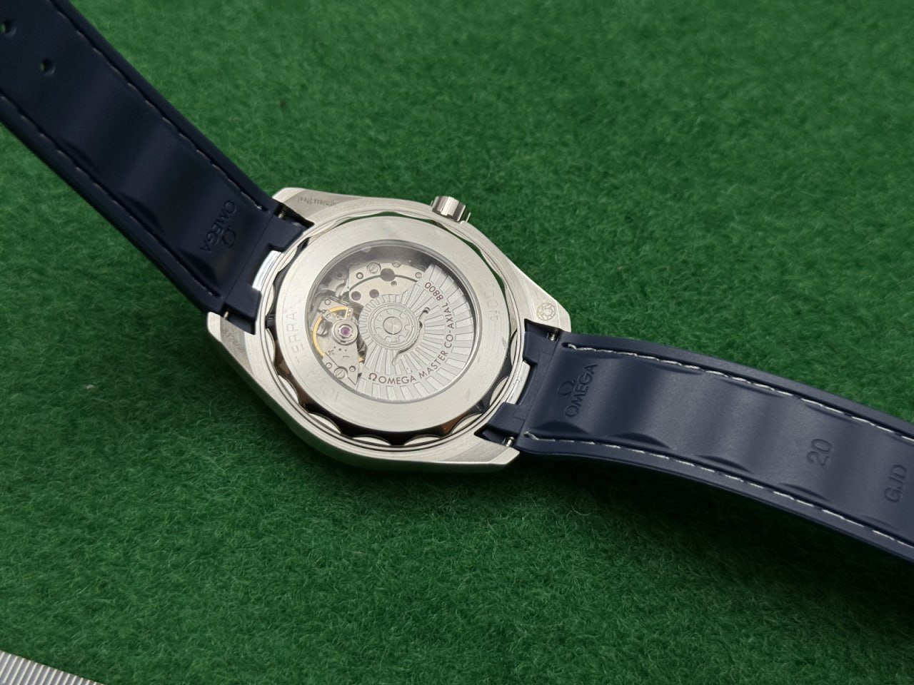 OMEG* (Seamaster series) SIZE:43MM