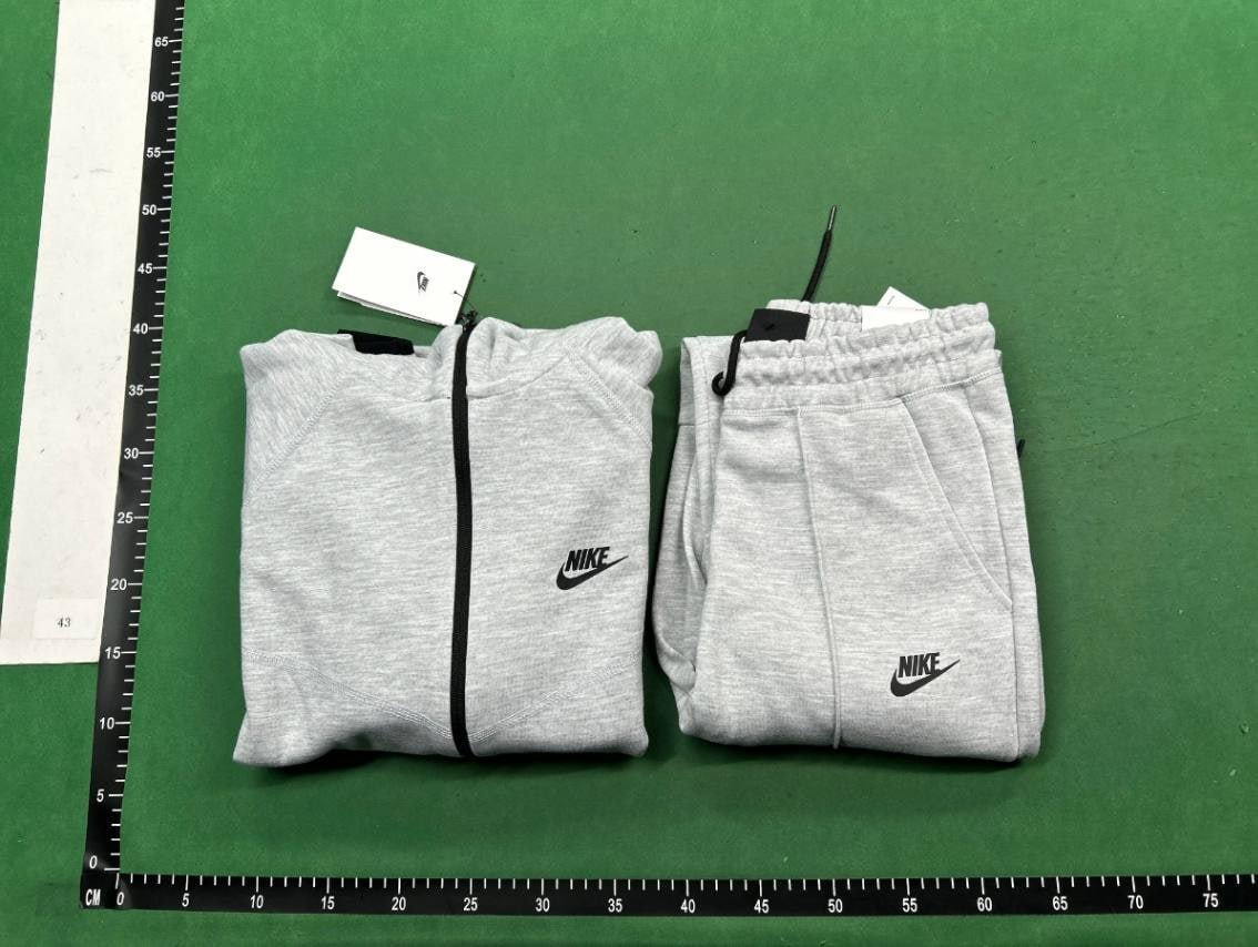 Nike Tech Fleece Pack Set (35+)