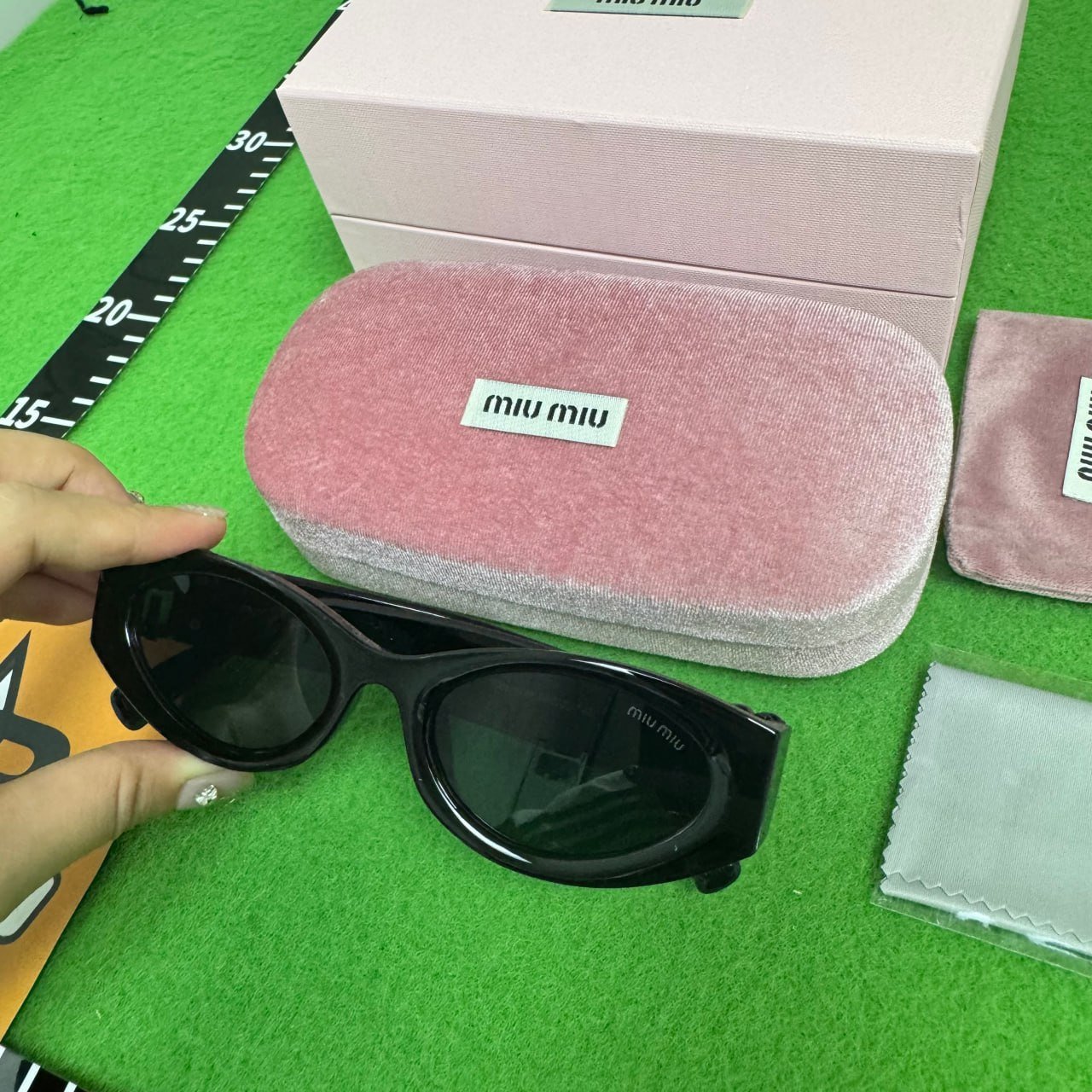 Miu Miu Sunglasses (35+)
