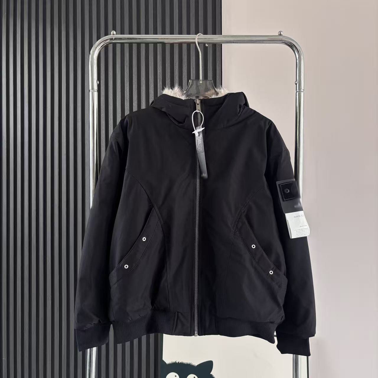 Stone American Autumn/Winter Casual Bomber Jacket, Warm Baseball Cotton Jacket with Fur Collar