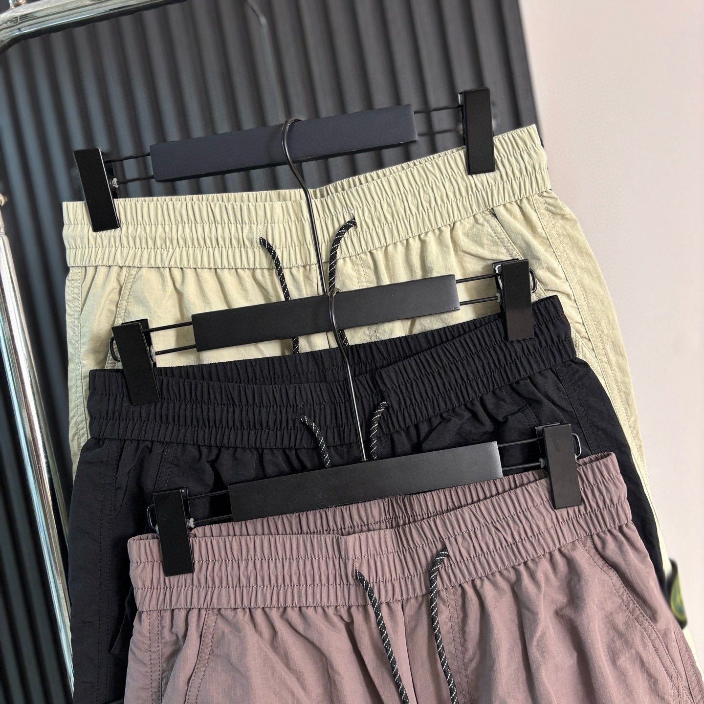 Stone Island Nylon Quick-Drying Pants, Casual Loose Fit, Solid Color, Straight Leg, Curved Cargo Pants, Autumn Long Pants for Men