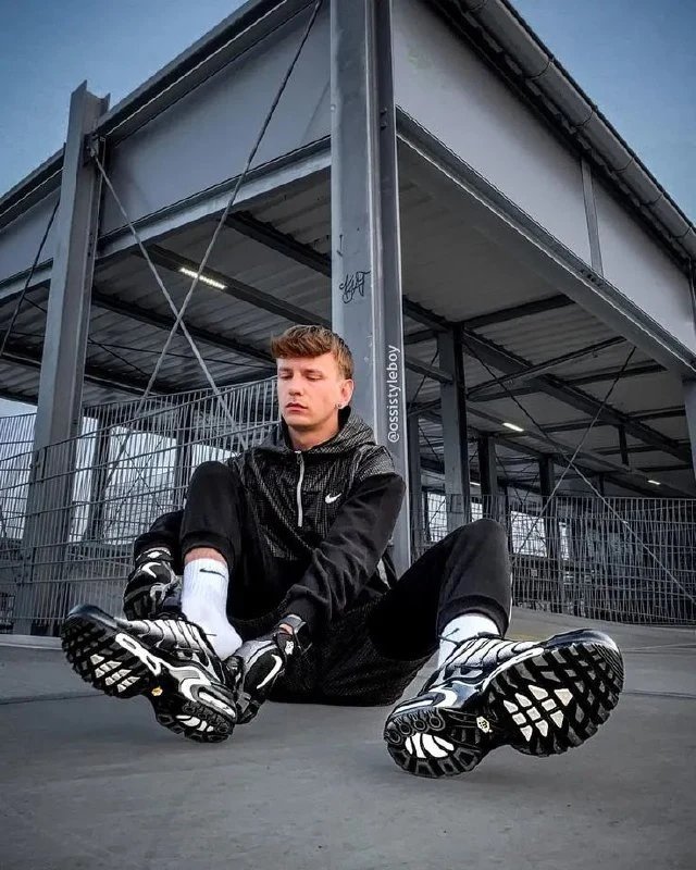 Nike Air Max Plus TN Shoe 