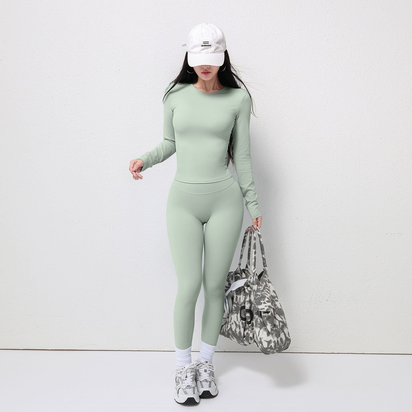 New high-waisted, hip-lifting leggings, yoga wear