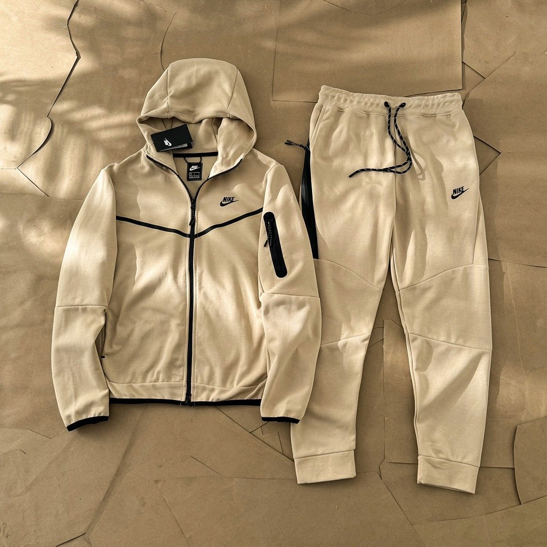 Nike Fall/Winter Patchwork Hooded Set