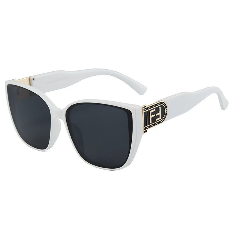 Oversized sunglasses