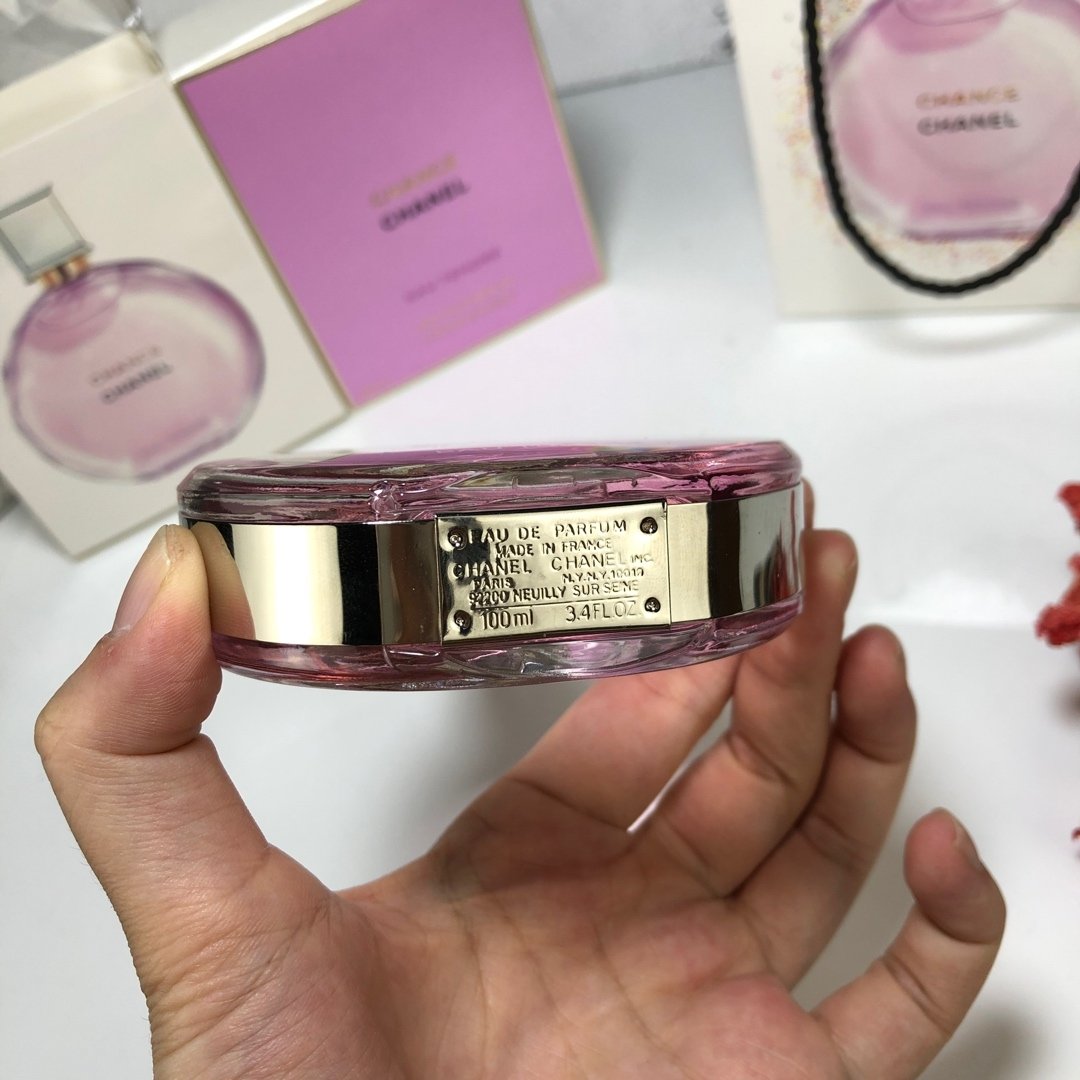 Chanel perfume