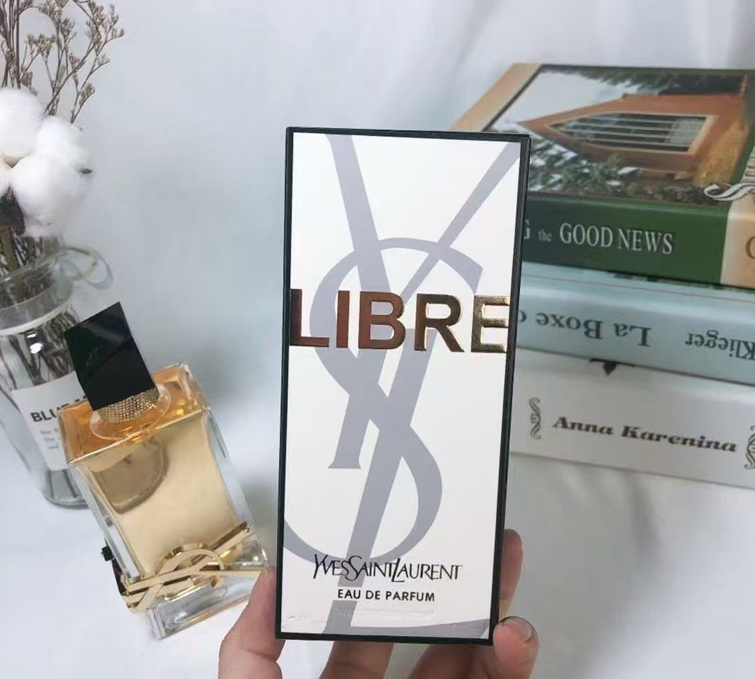 Yves Saint Laurent Eau de Parfum 90ml