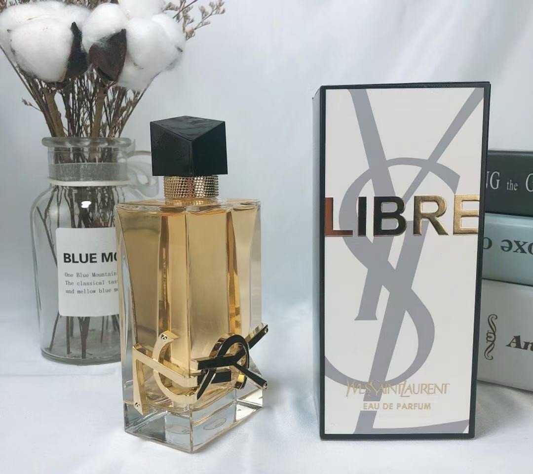 Yves Saint Laurent Eau de Parfum 90ml