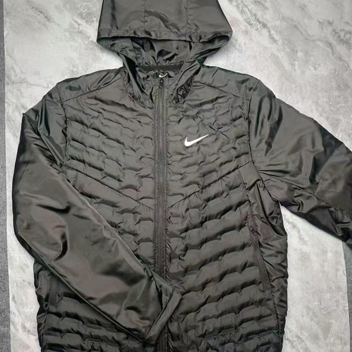 Nike vests and sportswear（40 styles）