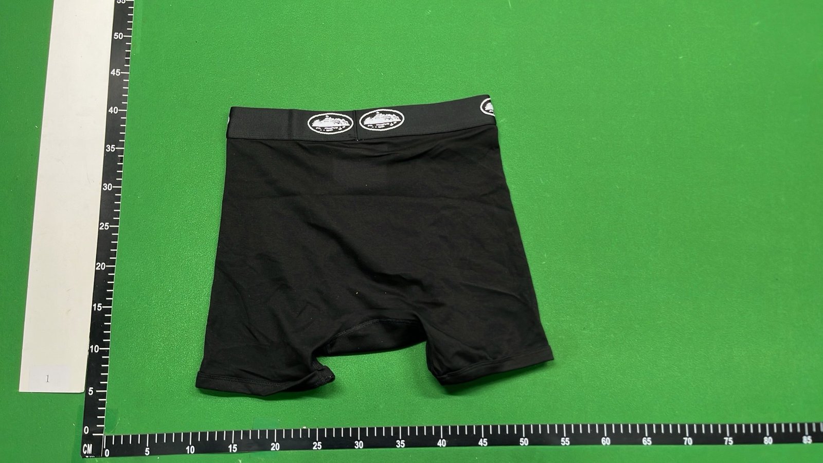 Authentic Classique Cover Men's Classic T-Shirt with Star Logo - Medium Size