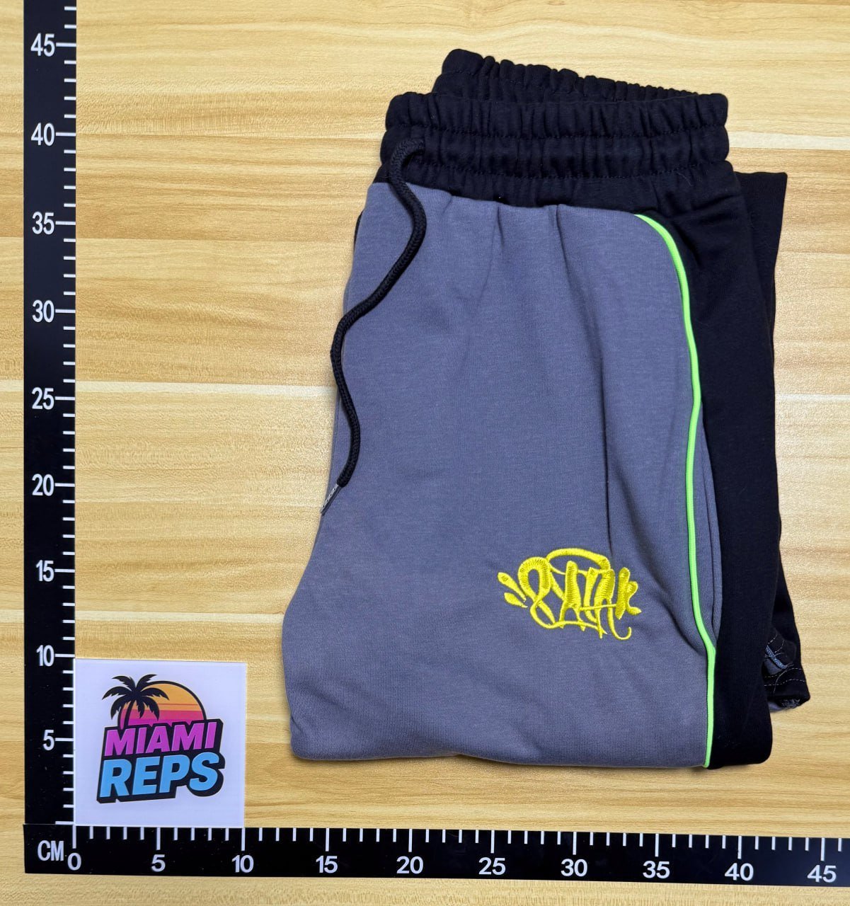  Nike SB Hoodies [8 styles]