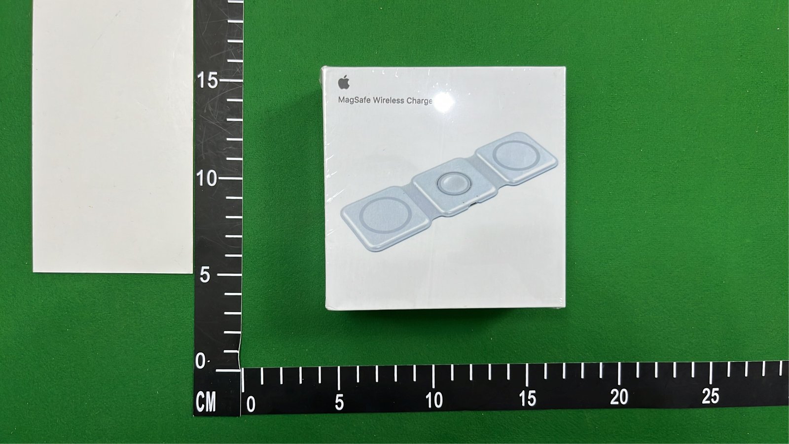 Apple MagSafe Wireless Charger Trio [2 styles]