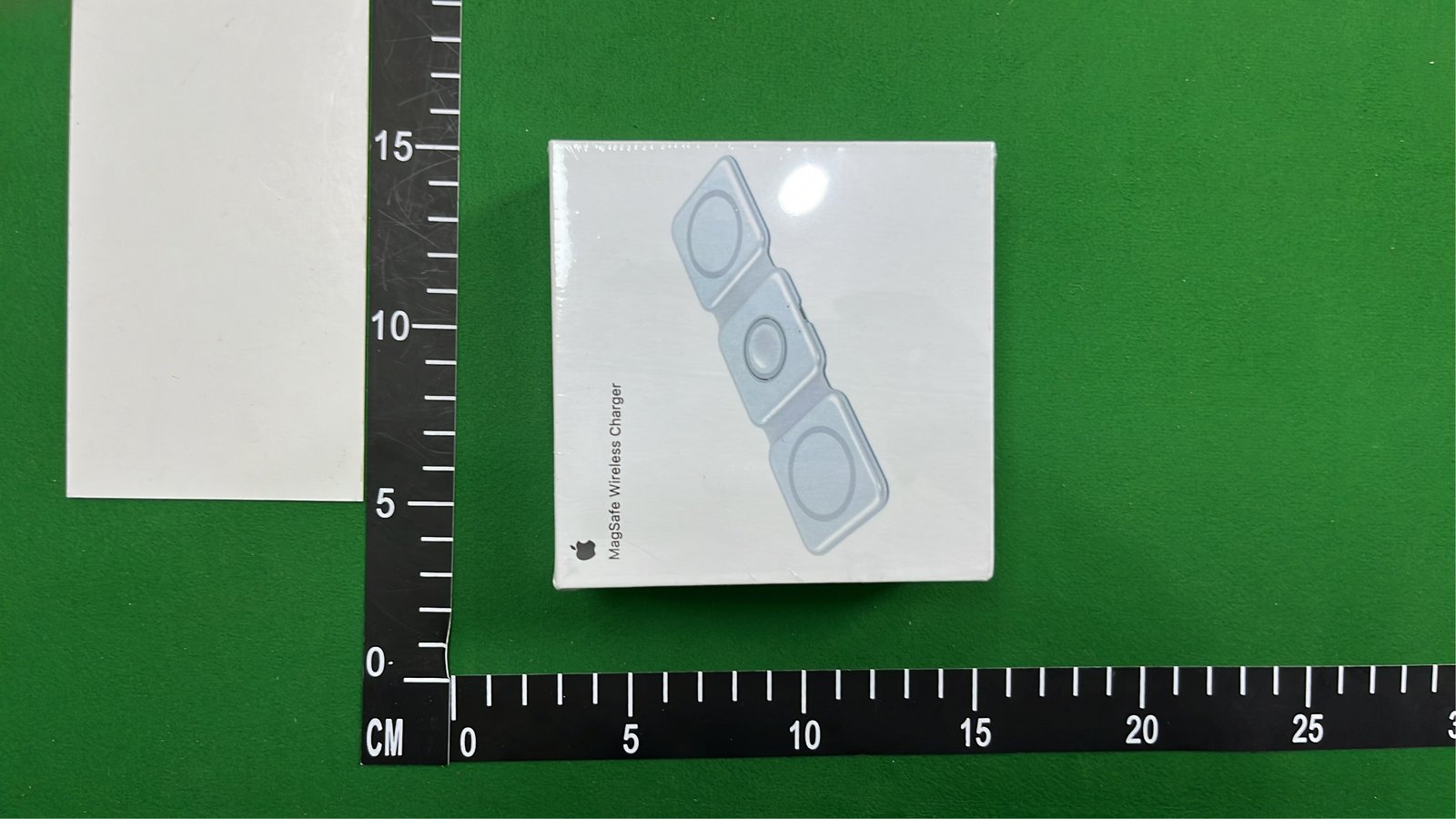 Apple MagSafe Wireless Charger Trio [2 styles]