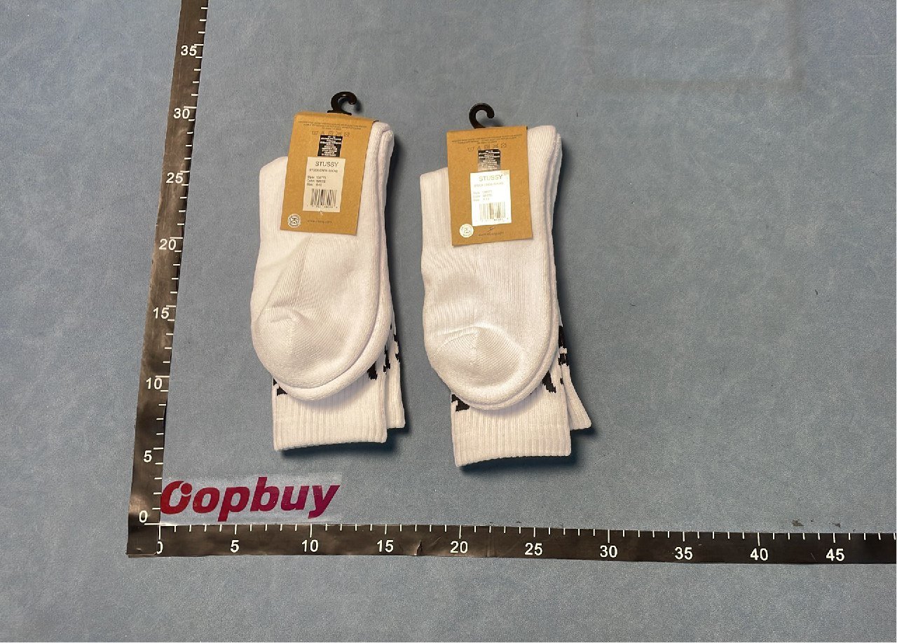 Stussy Classic Logo Socks [1 style]