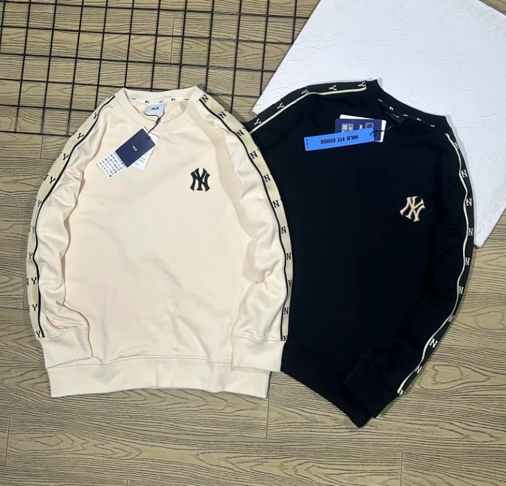 New Era MLB Tape Trim Sweatshirt [4 styles]